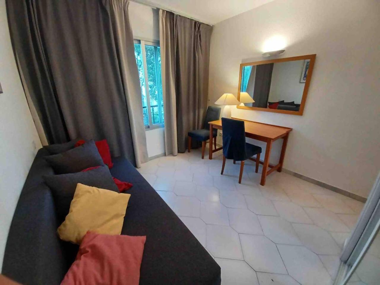 Cozy Apartment In Miraflores Mijas ラ・カラ・デ・ミハス エクステリア 写真