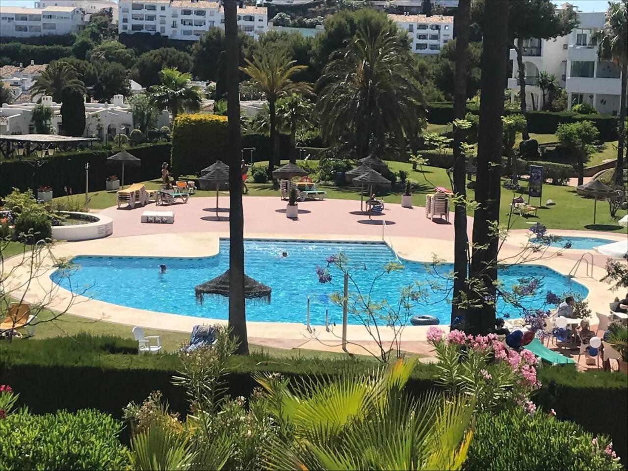 Cozy Apartment In Miraflores Mijas ラ・カラ・デ・ミハス エクステリア 写真